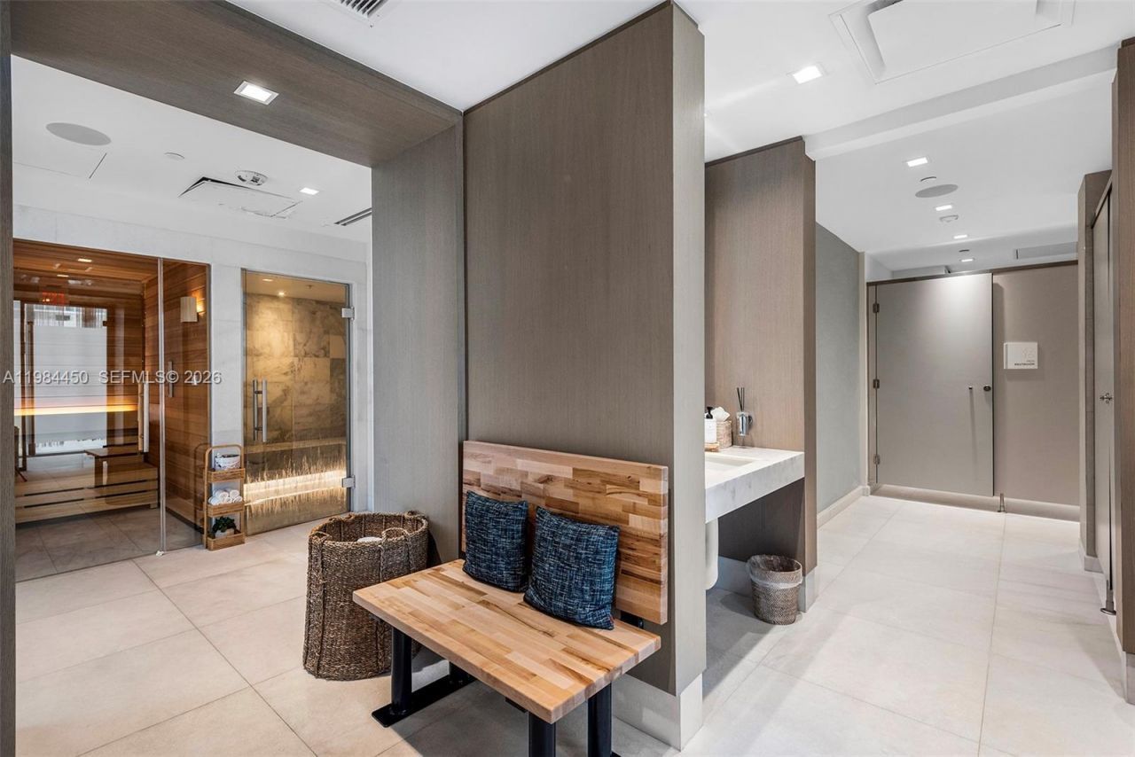 700 NE 26th Ter , Unit 3401, Miami, FL 33137 Photo