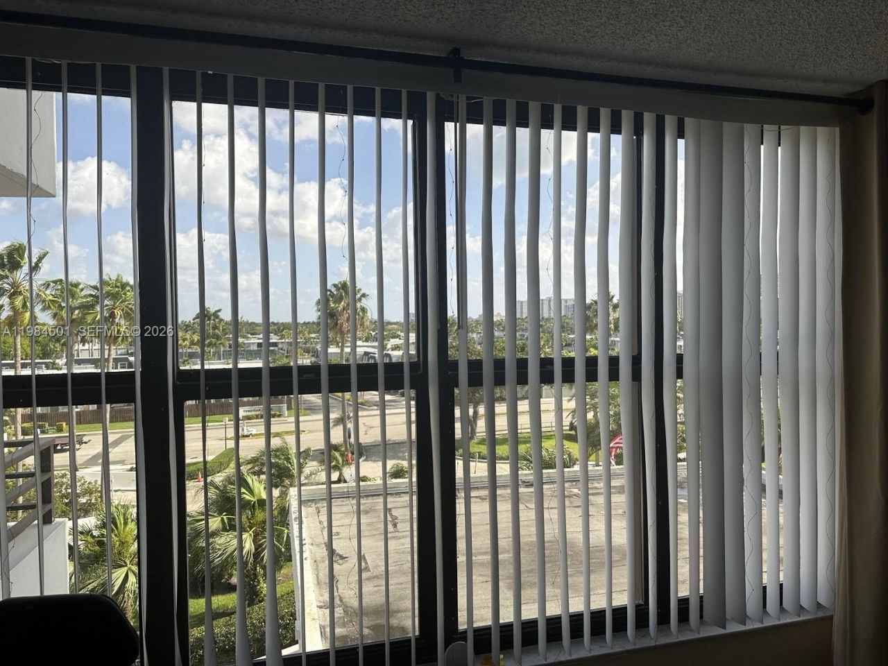 2500 Parkview Dr, Unit 509, Hallandale Beach, FL 33009 Photo