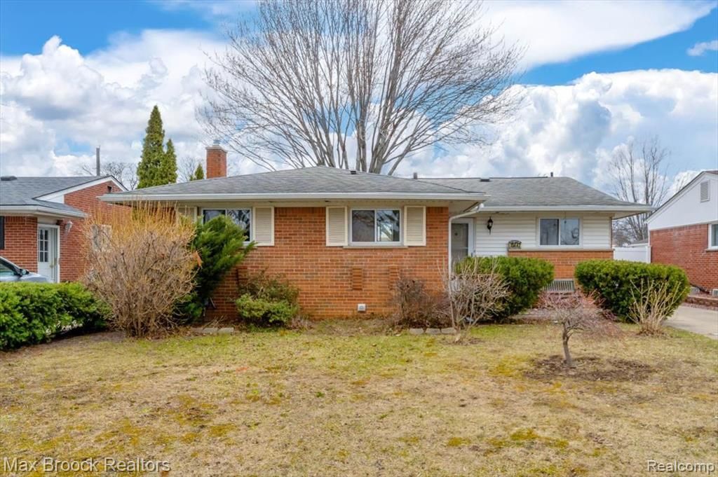 15447 Rudland Street, Roseville, MI 48066 Main Photo