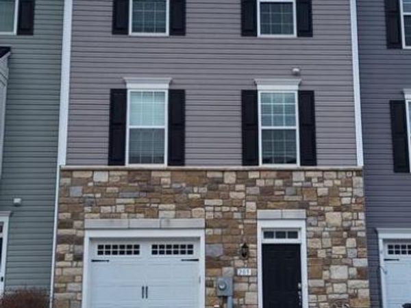 205 LONGLEY GREEN DRIVE, WALKERSVILLE, MD 21793