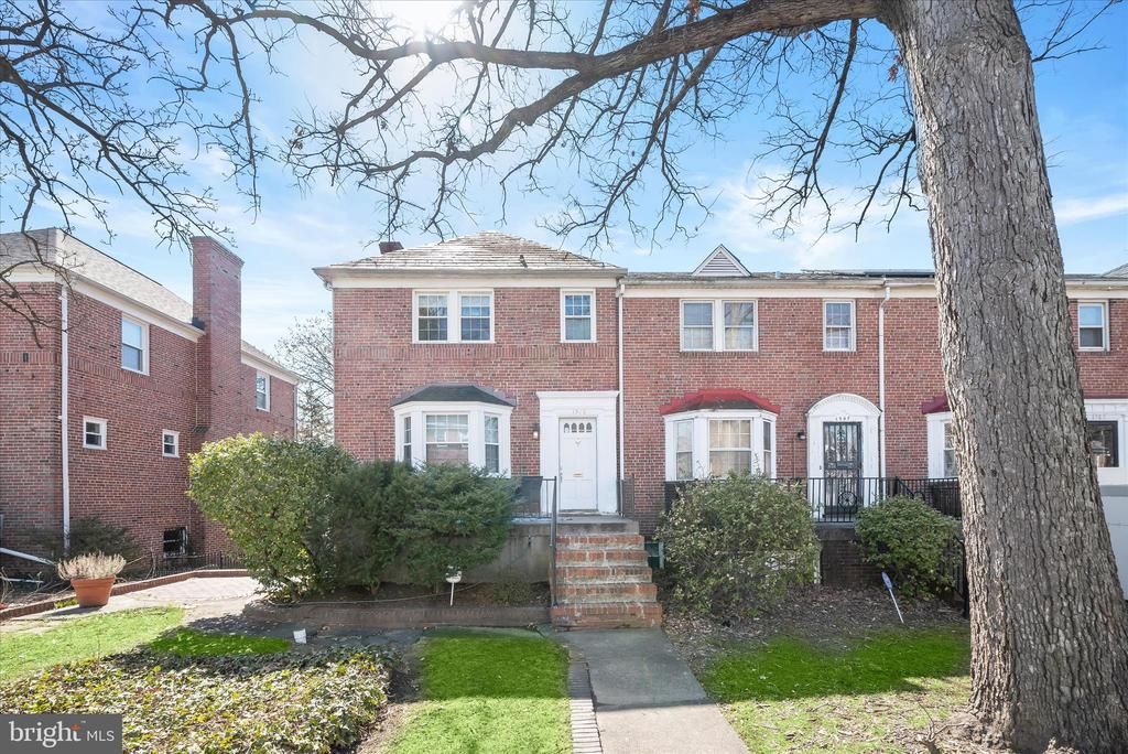 1509 Shadyside Road, Baltimore, MD 21218 Main Photo