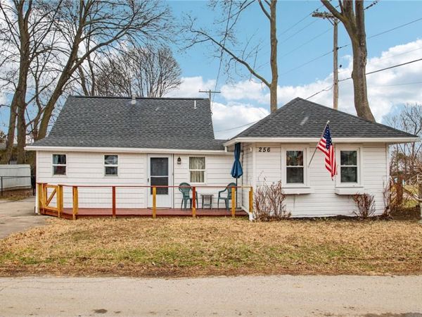 256 Breezeway Drive , Rochester, NY 14622