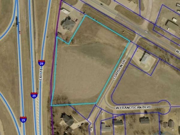 TBD Main Street, Elk Point, SD 57025