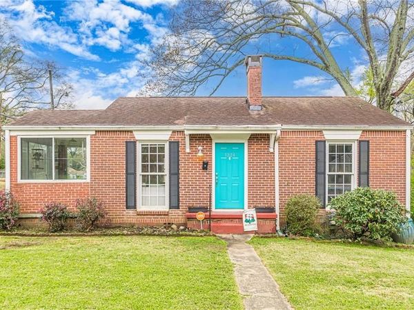 1324 E Forrest Avenue, East Point, GA 30344