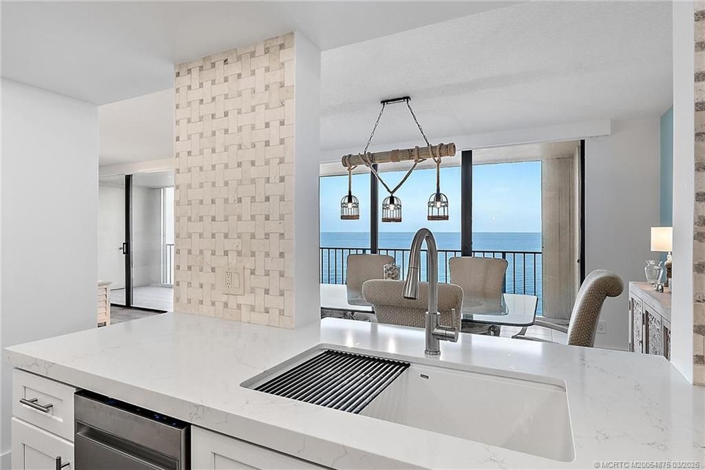 8750 S Ocean Drive, Unit 1435, Jensen Beach, FL 34957 Photo