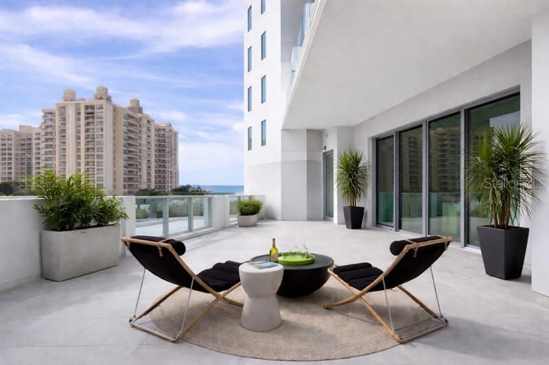 301 Quay Commons, Unit 509, Sarasota, FL 34236 Photo