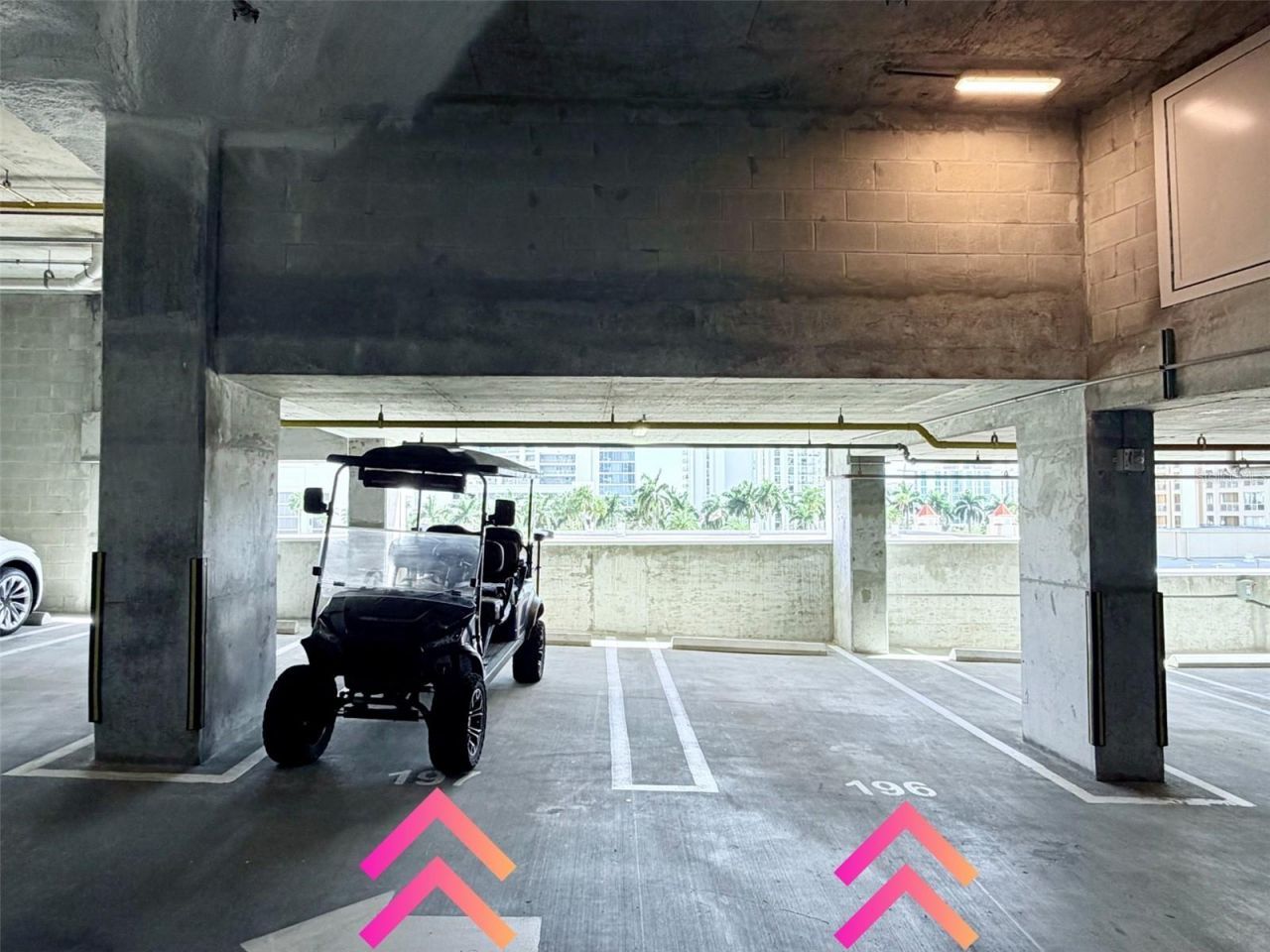 301 Quay Commons, Unit 509, Sarasota, FL 34236 Photo