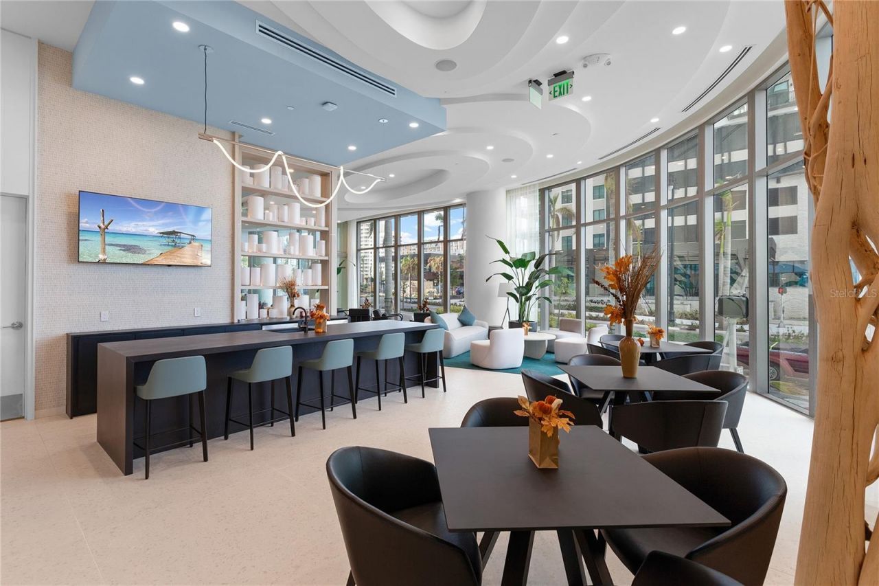 301 Quay Commons, Unit 509, Sarasota, FL 34236 Photo