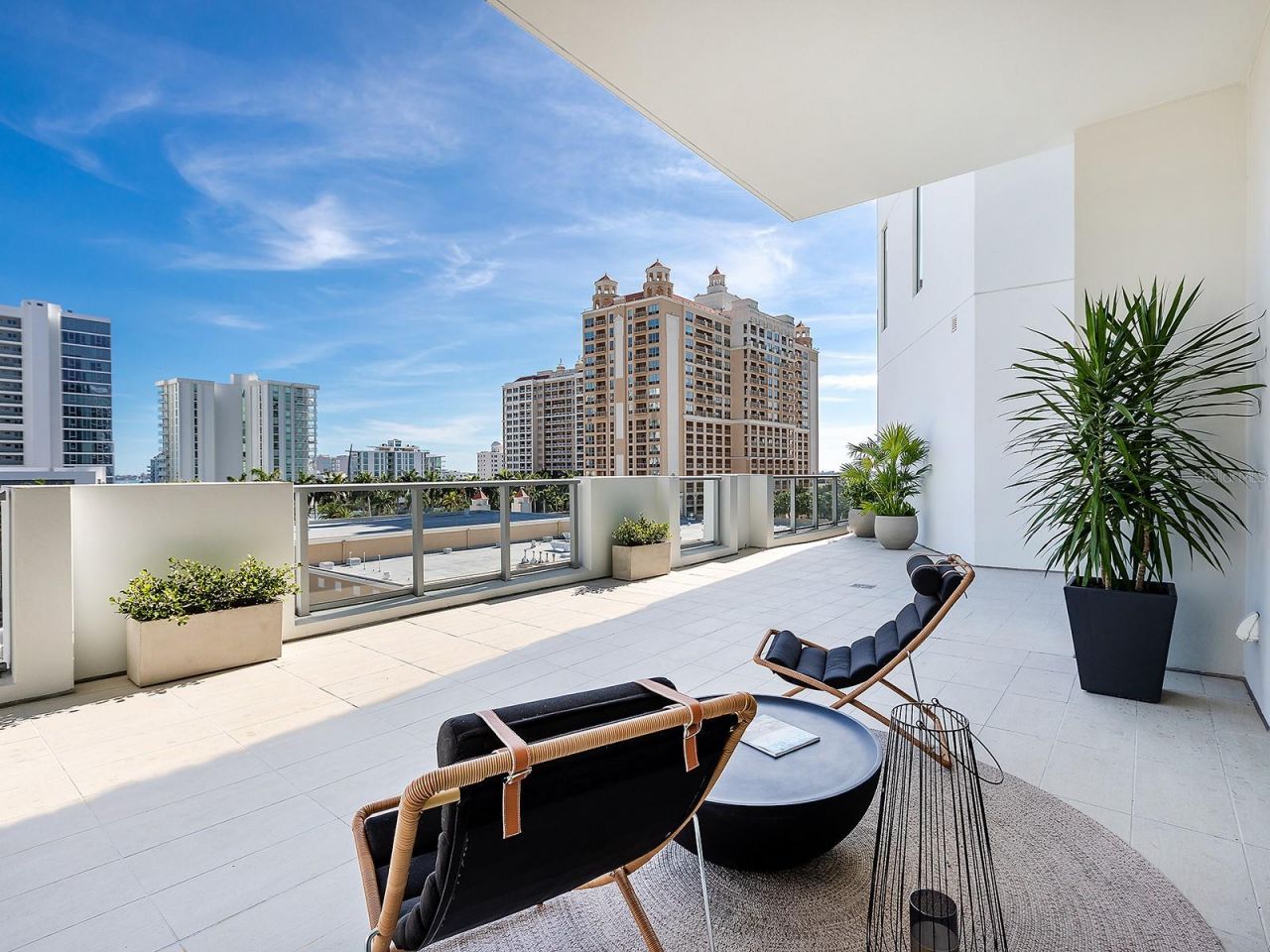 301 Quay Commons, Unit 509, Sarasota, FL 34236 Photo