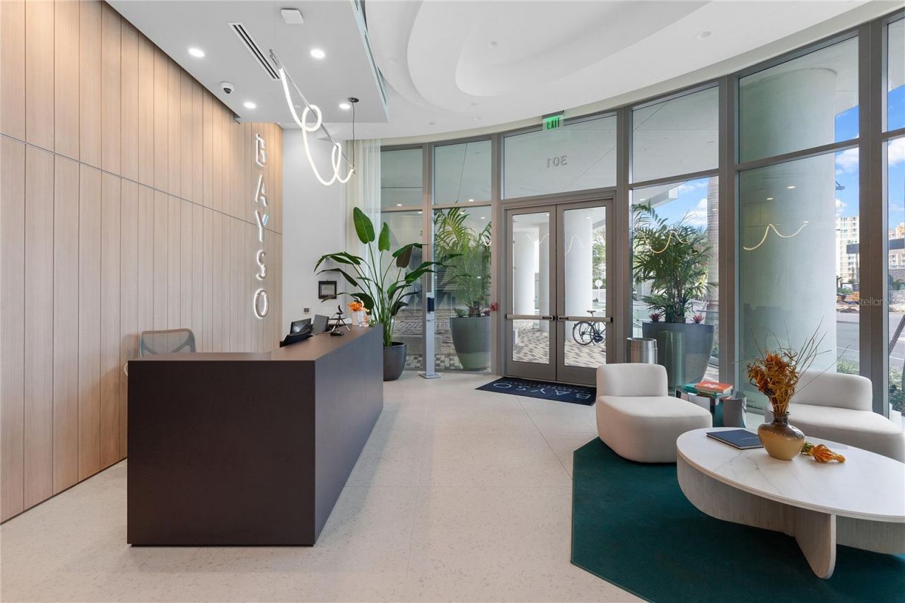 301 Quay Commons, Unit 509, Sarasota, FL 34236 Photo