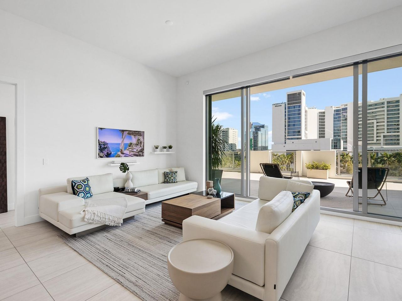 301 Quay Commons, Unit 509, Sarasota, FL 34236 Photo