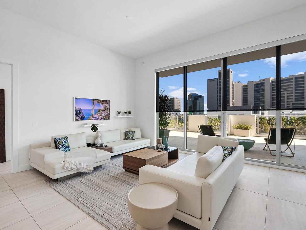 301 Quay Commons, Unit 509, Sarasota, FL 34236 Photo