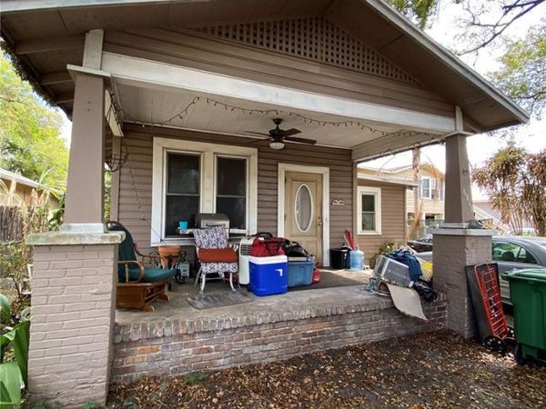 6909 N NAVIN AVENUE , TAMPA, FL 33604