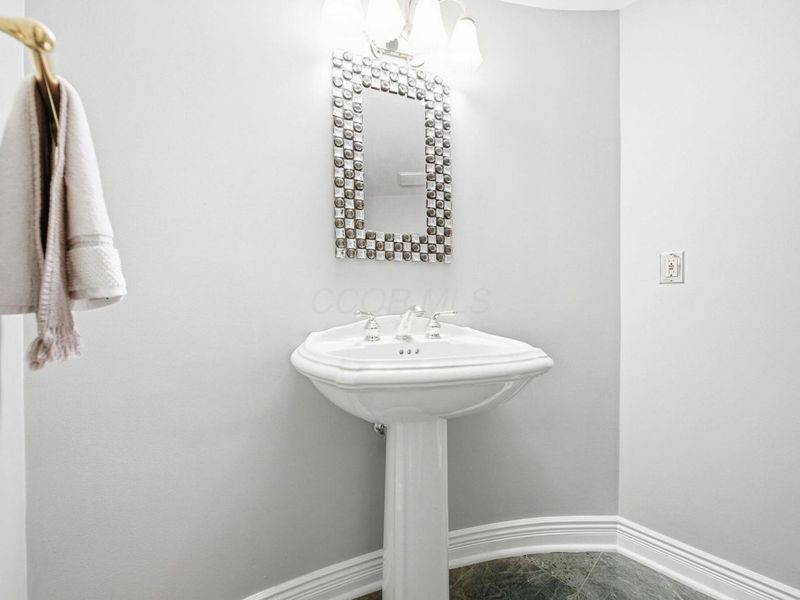 4876 Paddington Way, Powell, OH 43065 Photo 50