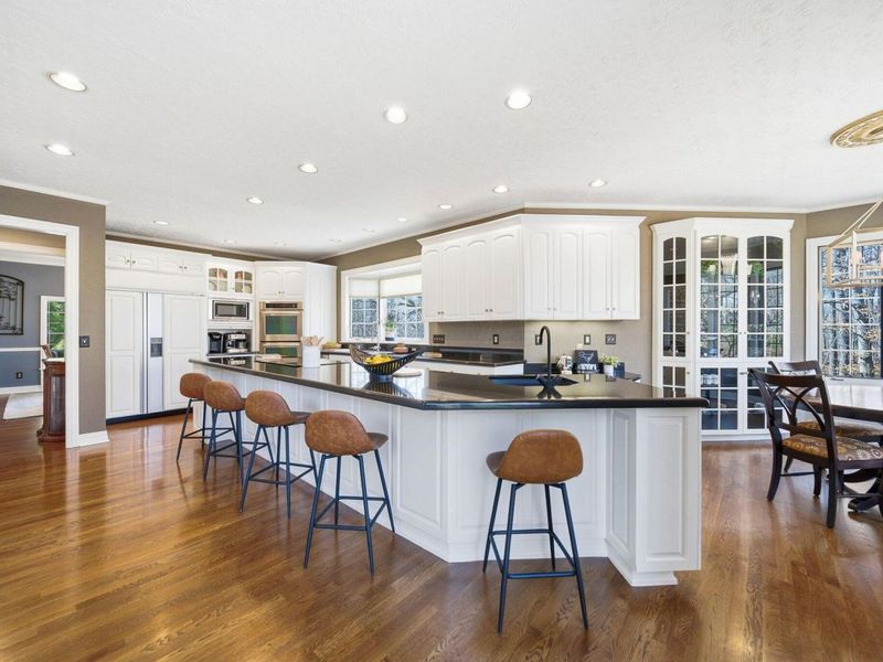 4876 Paddington Way, Powell, OH 43065 Photo 8