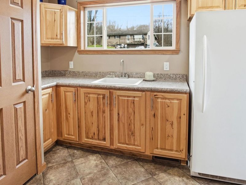 960 3rd Street, Philo, OH 43771 Photo 22