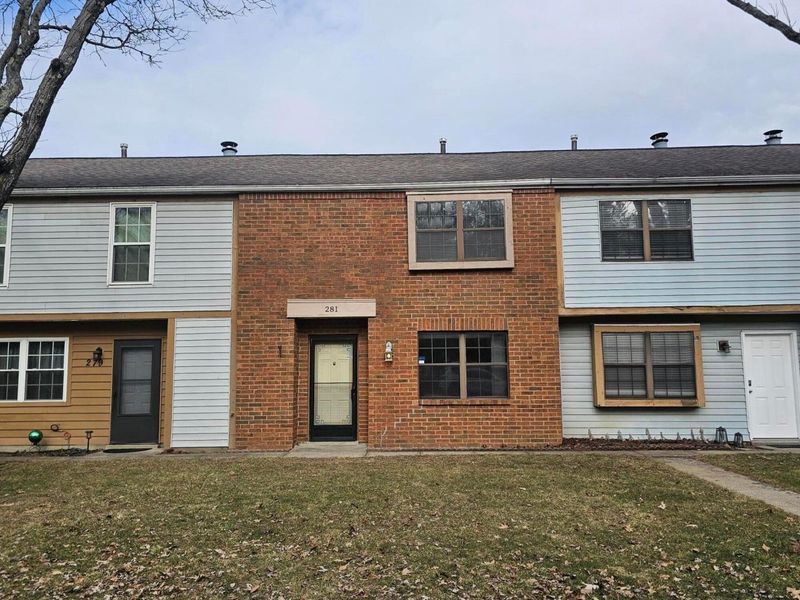 281 Cross Country Drive S, Unit C, Westerville, OH 43081 Photo 1