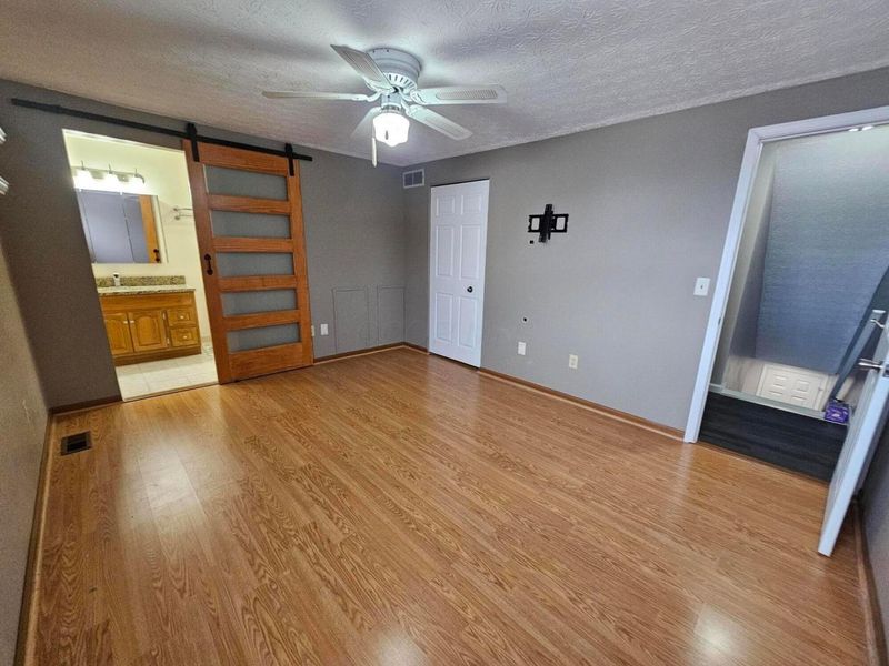 281 Cross Country Drive S, Unit C, Westerville, OH 43081 Photo 21