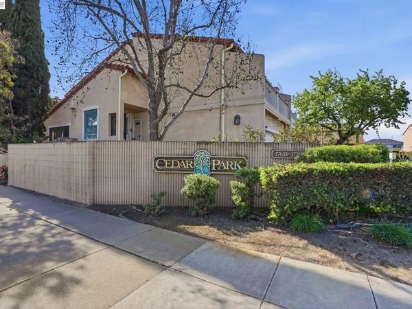 37725 Cedar Blvd, Newark, CA 94560
