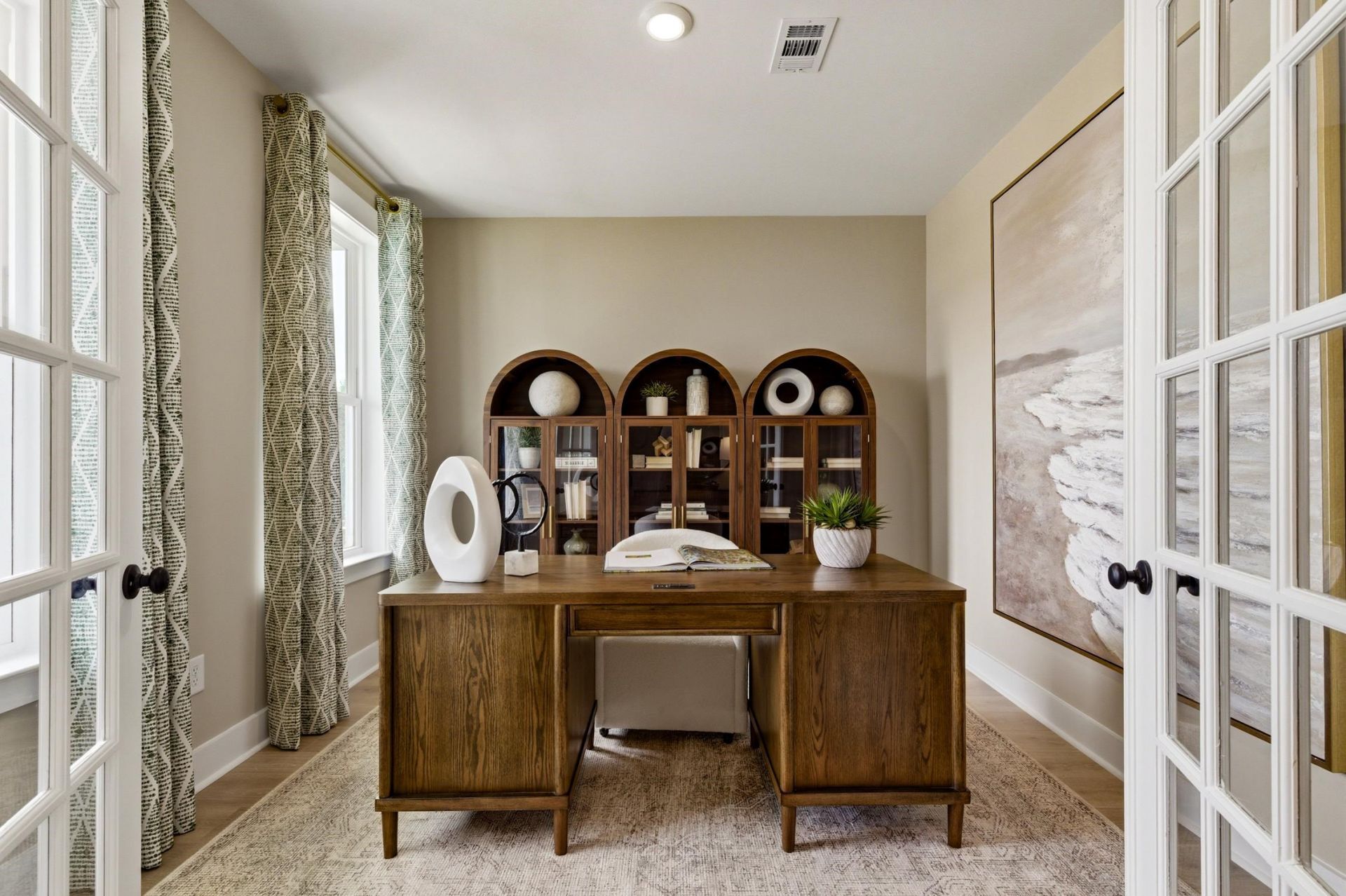 3077 Claredon St Photo 21