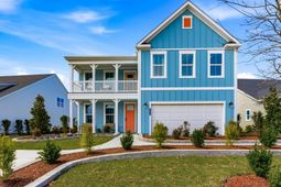 3077 Claredon St photo 4