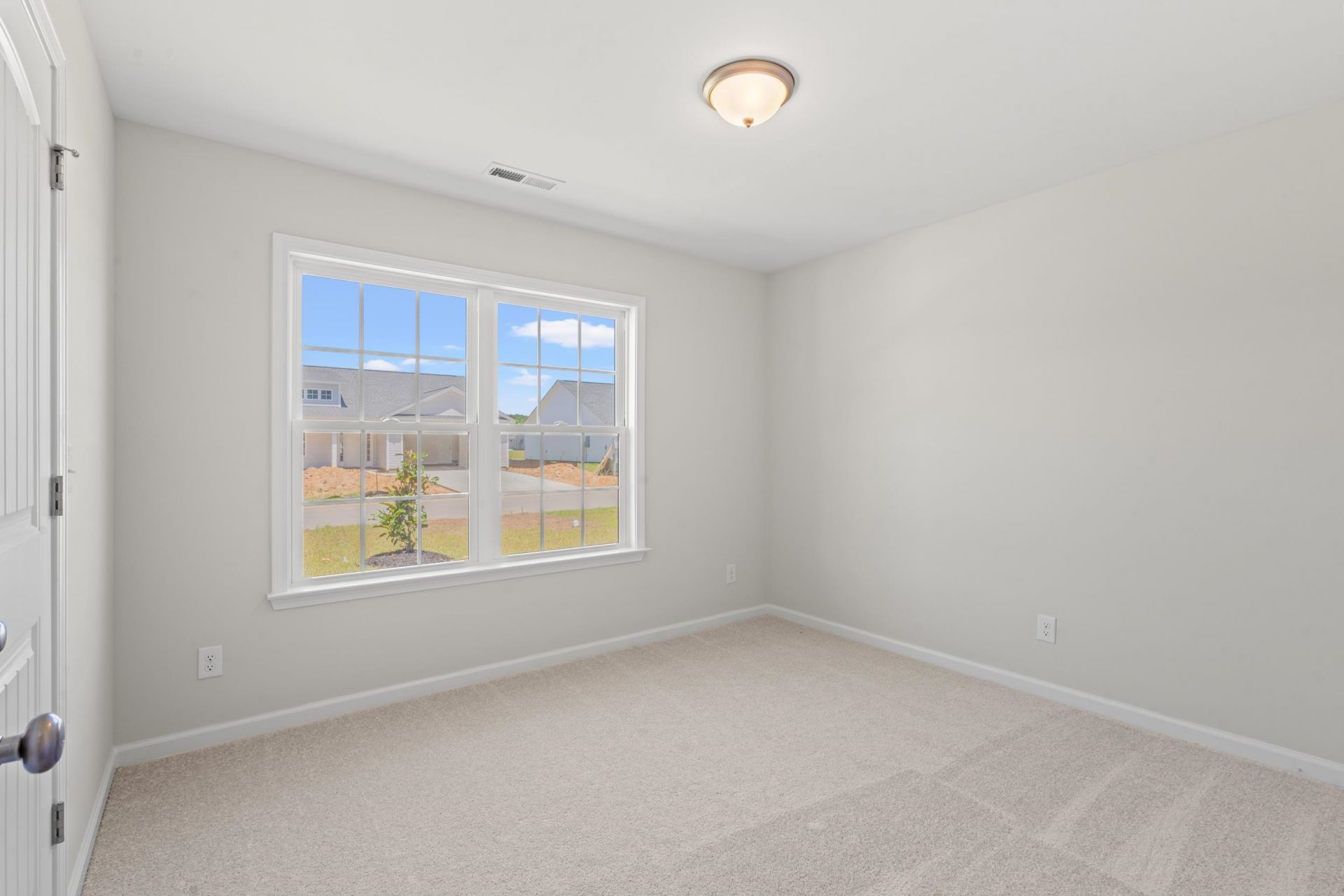 176 Gray Owl Dr. Photo 17
