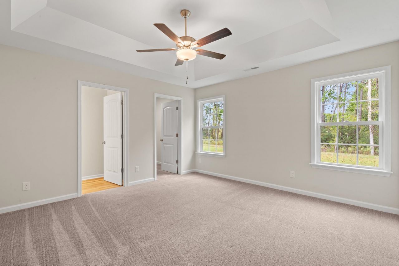 176 Gray Owl Dr. Photo 8