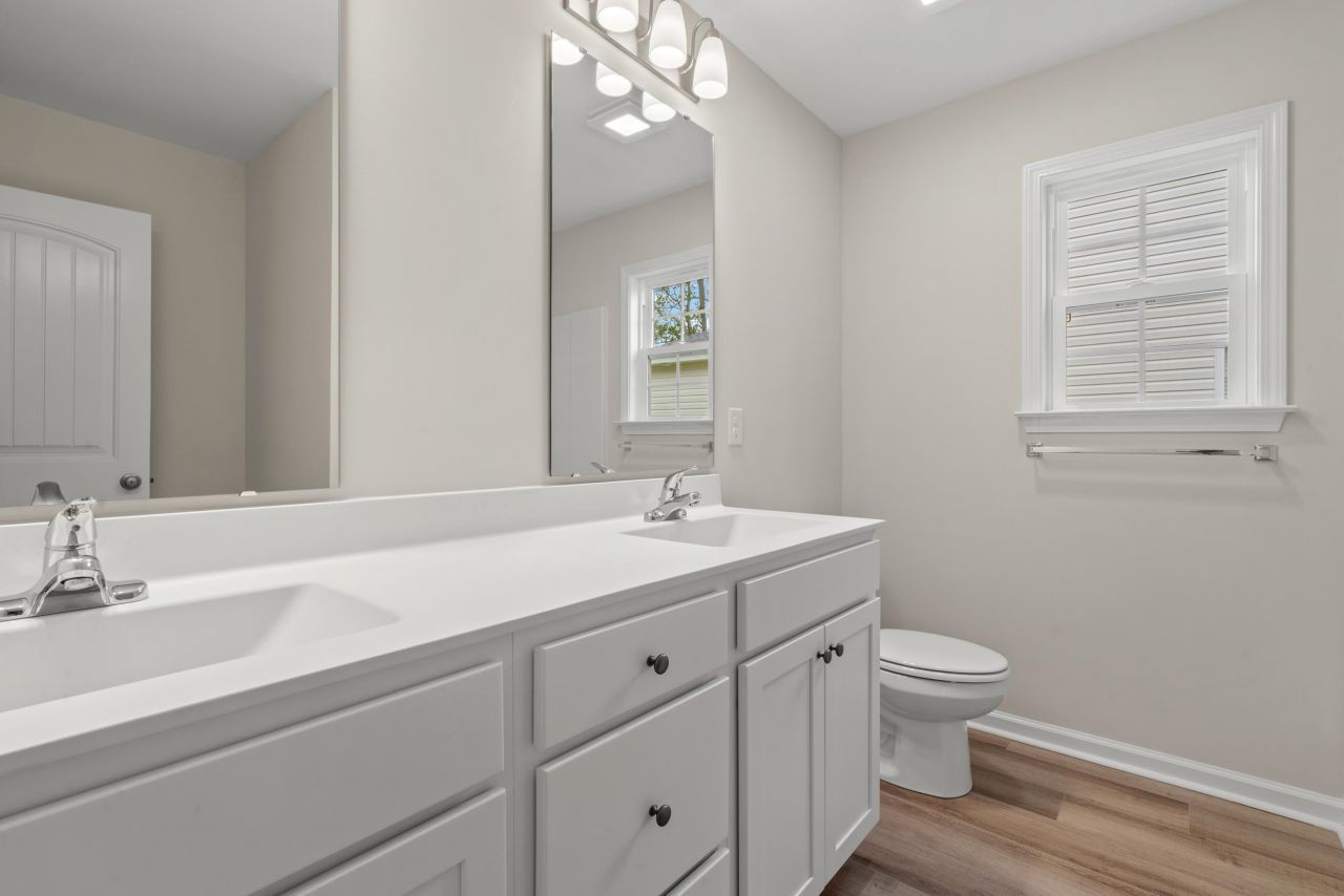 176 Gray Owl Dr. Photo 9