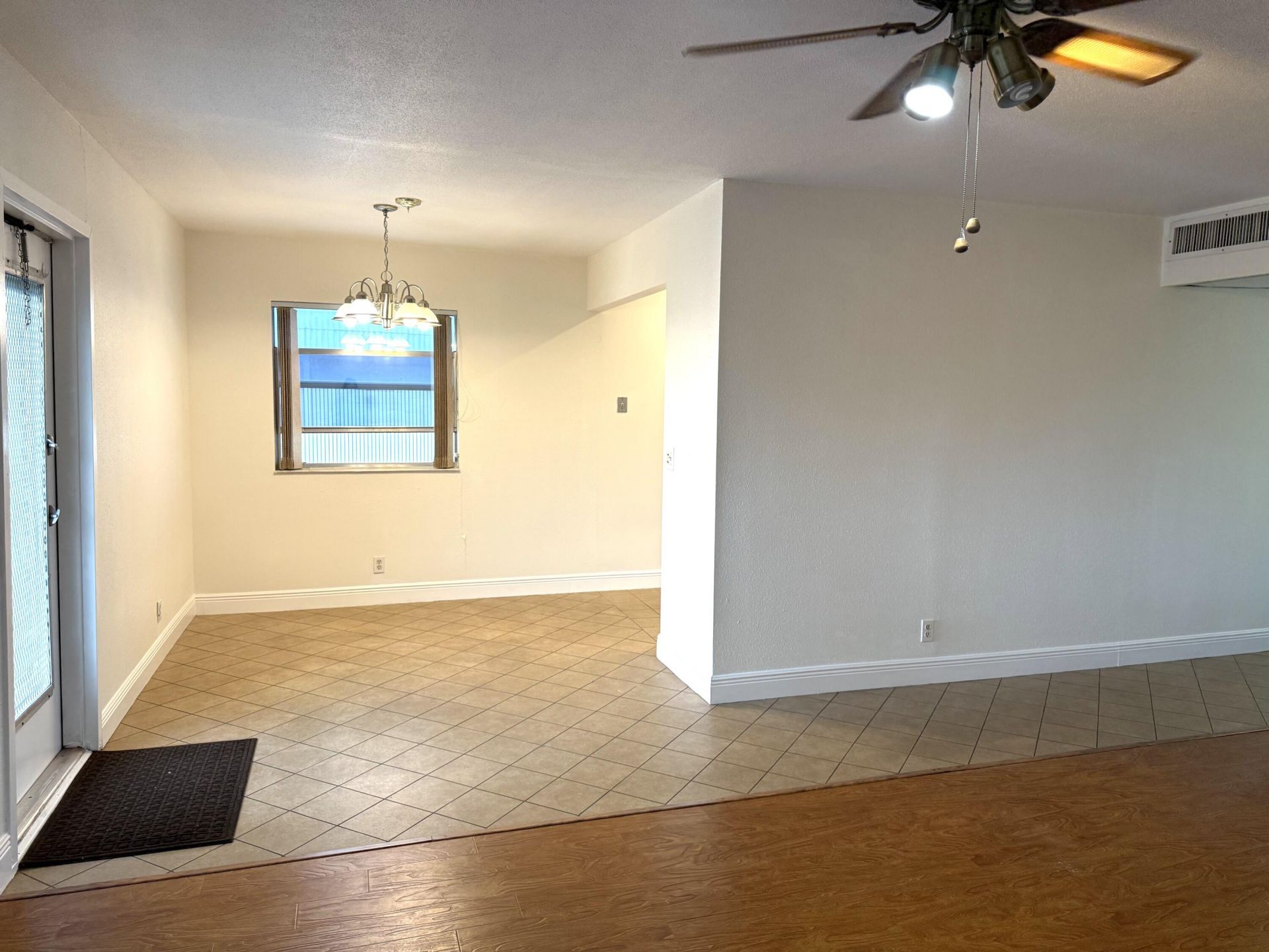 569 Monaco, Unit L, Delray Beach, FL 33446 Photo