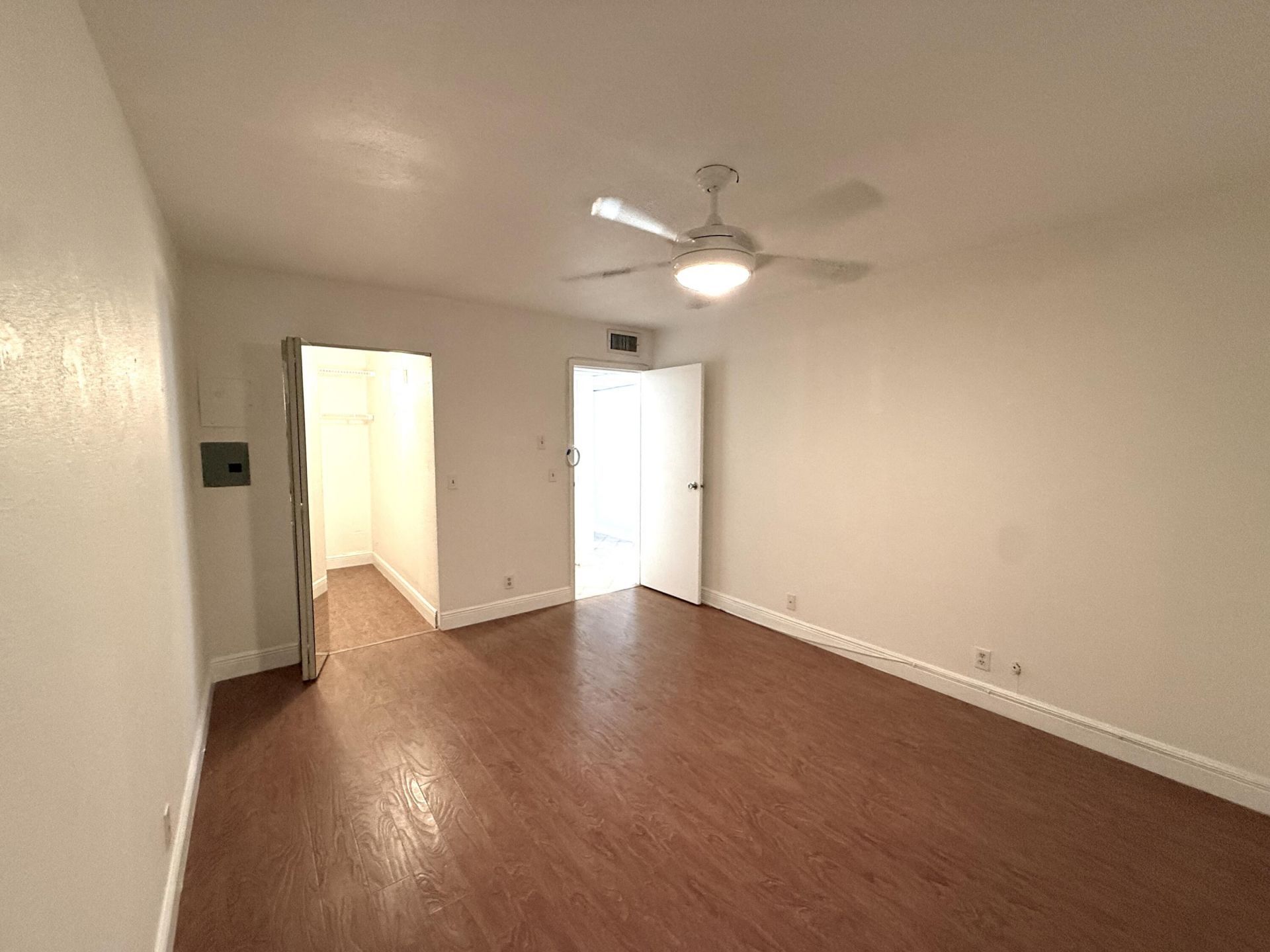 569 Monaco, Unit L, Delray Beach, FL 33446 Photo