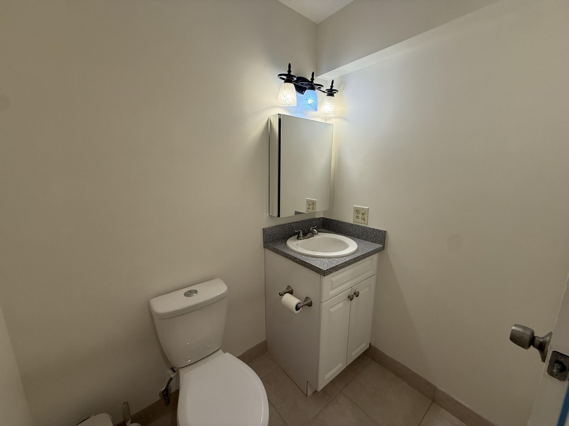 569 Monaco, Unit L, Delray Beach, FL 33446 Photo