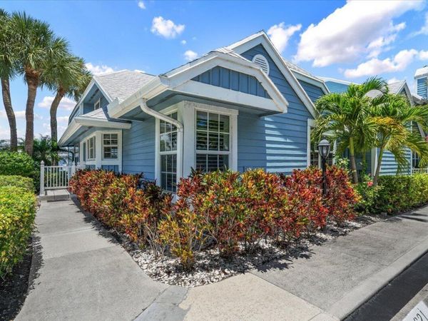 621 Ocean Dunes Circle, Jupiter, FL 33477