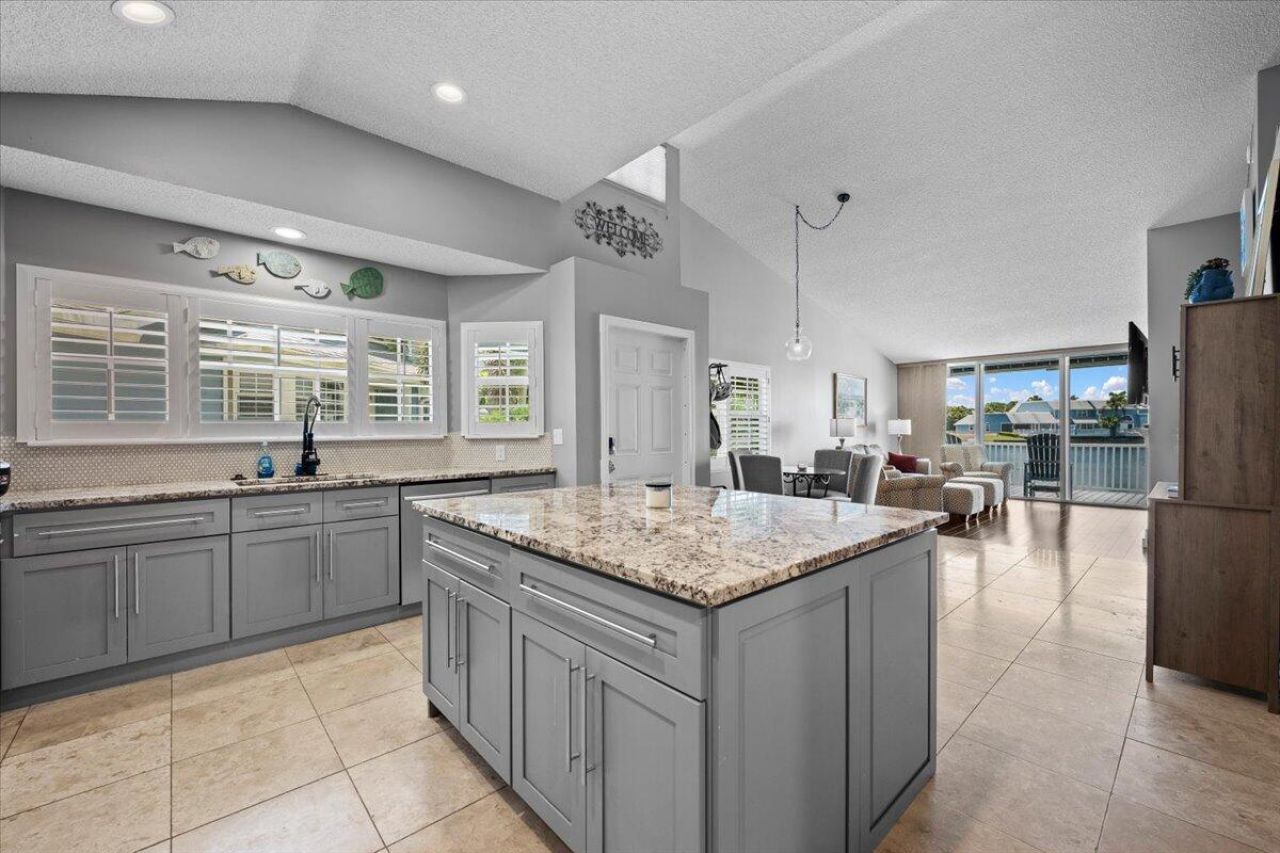 621 Ocean Dunes Circle, Jupiter, FL 33477 Photo