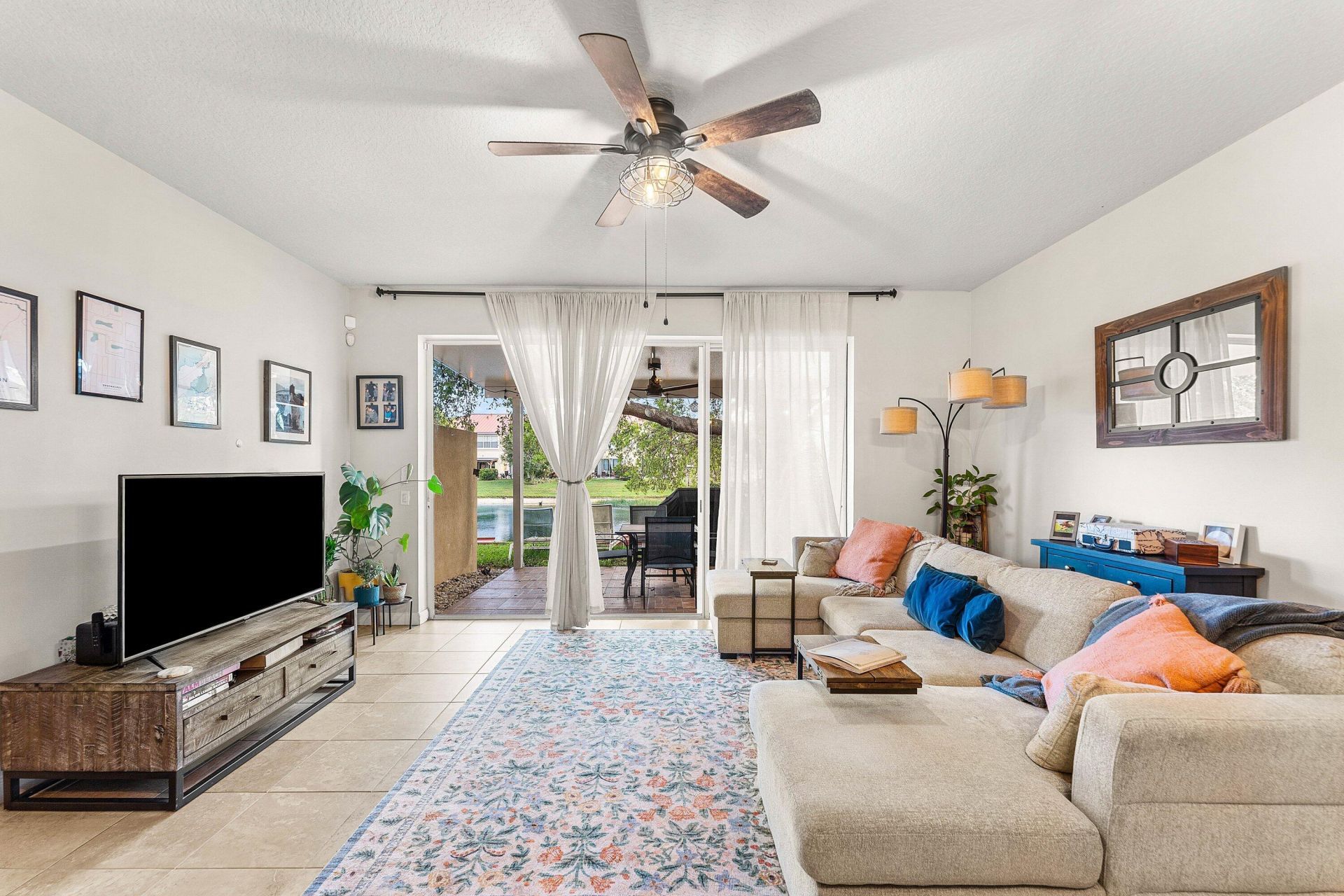 1094 Pinewood Lake Court, Greenacres, FL 33415 Photo