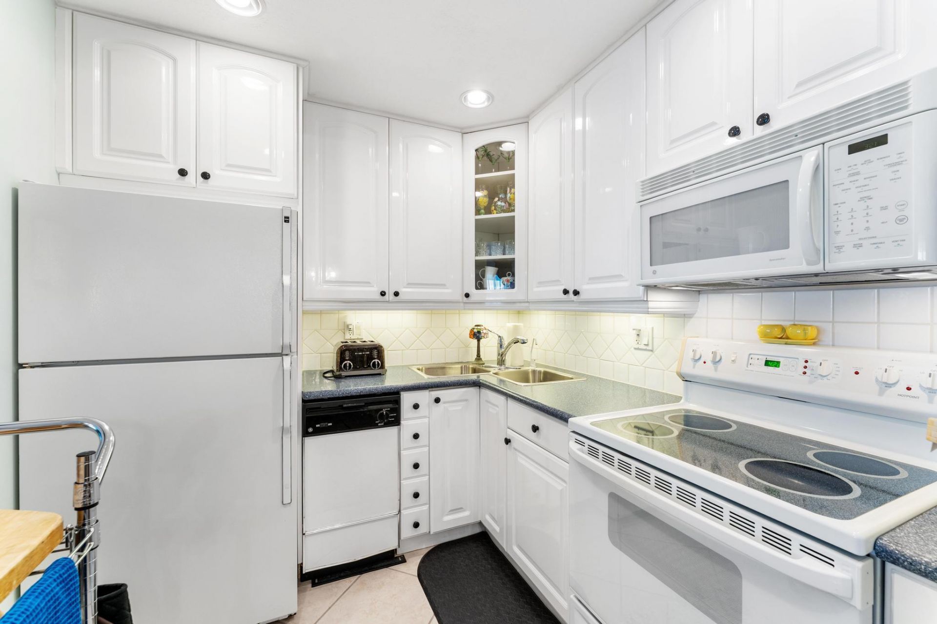 170 E Horizons E, Unit 303, Boynton Beach, FL 33435 Photo