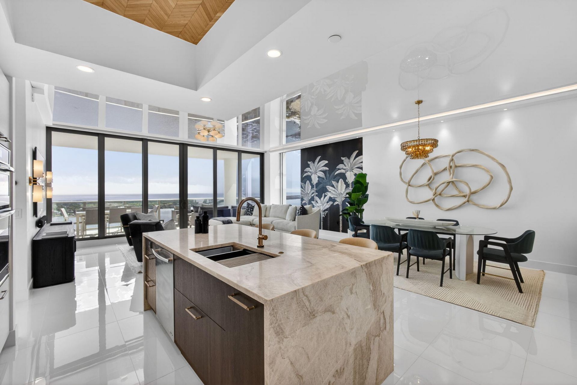 2 Water Club Way, Unit 2001, North Palm Beach, FL 33408 Photo