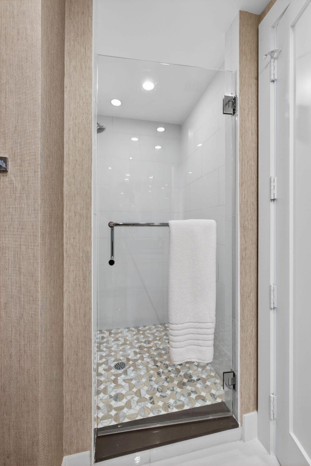 2 Water Club Way, Unit 2001, North Palm Beach, FL 33408 Photo