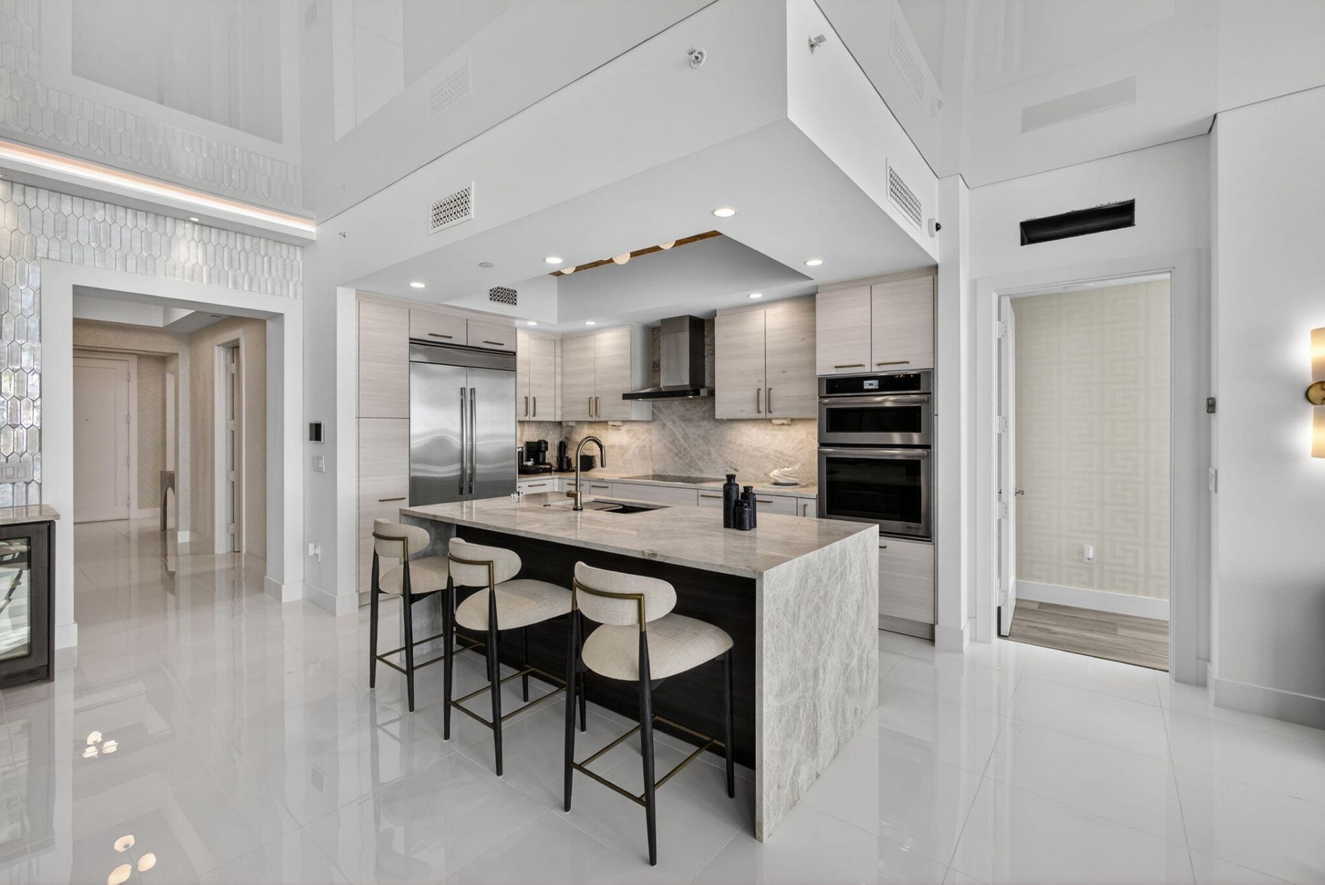 2 Water Club Way, Unit 2001, North Palm Beach, FL 33408 Photo