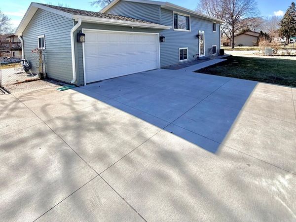 18203 Empire Trail, Farmington, MN 55024