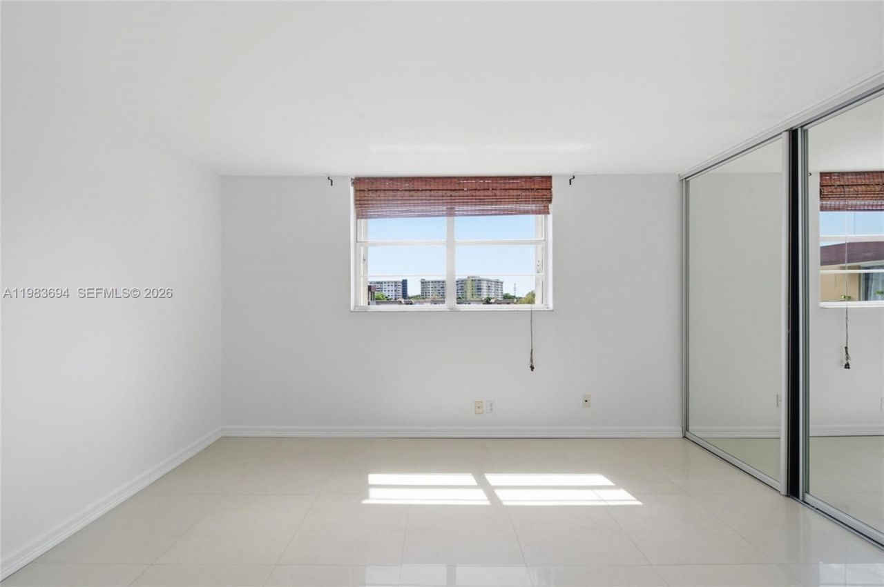 4320 Washington St , Unit 410, Hollywood, FL 33021 Photo