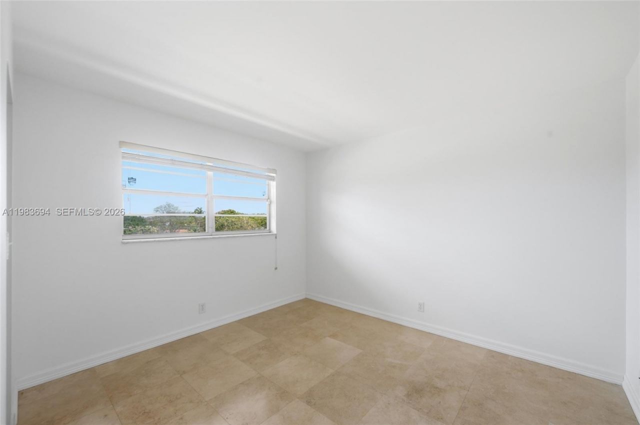 4320 Washington St, Unit 410, Hollywood, FL 33021 Photo