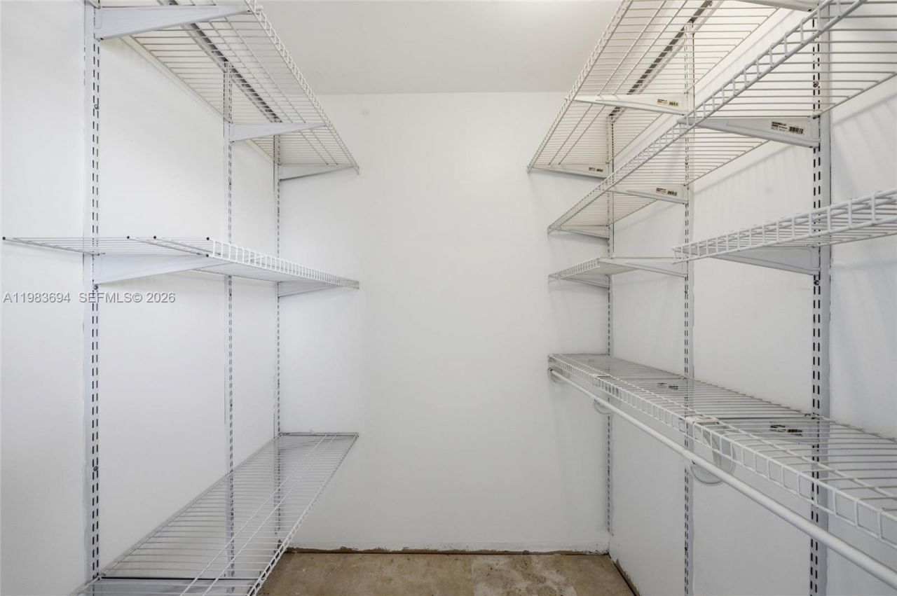 4320 Washington St, Unit 410, Hollywood, FL 33021 Photo