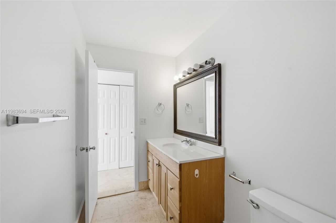 4320 Washington St , Unit 410, Hollywood, FL 33021 Photo