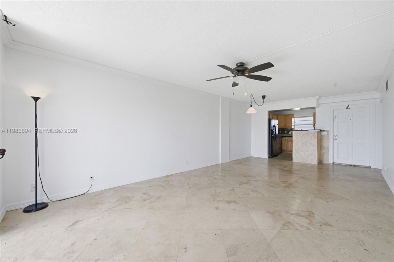 4320 Washington St, Unit 410, Hollywood, FL 33021 Photo