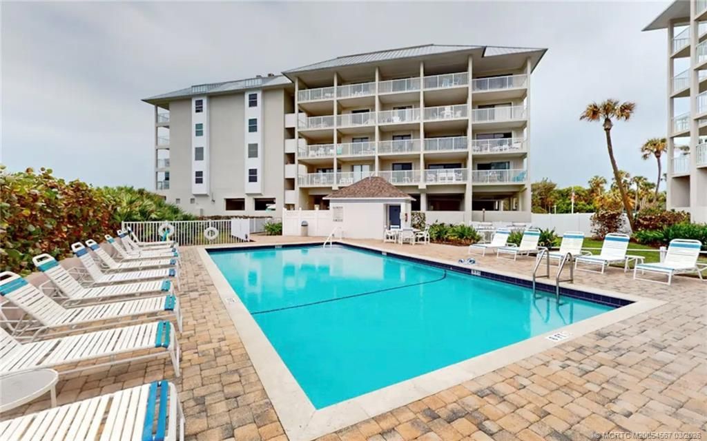 429 NE Tradewind Lane, Unit 306, Stuart, FL 34996 Photo