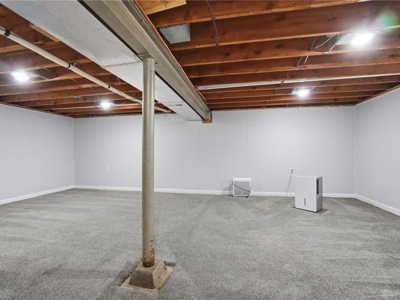 1305 Edwards Drive, Tipp City, OH 45371 Photo 30