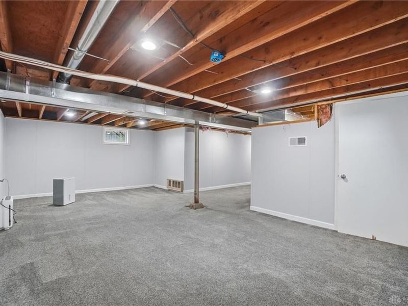 1305 Edwards Drive, Tipp City, OH 45371 Photo 35