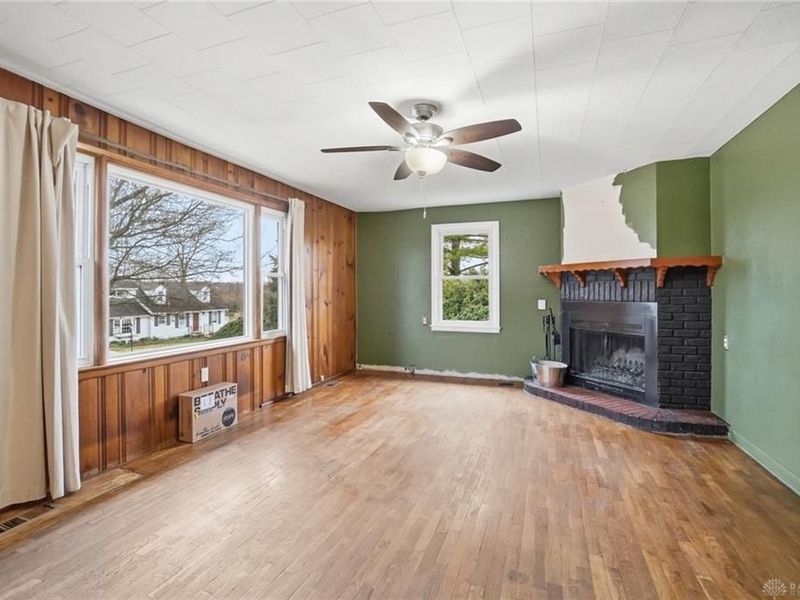 1305 Edwards Drive, Tipp City, OH 45371 Photo 8