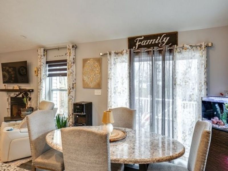 2904 Pepper Hill Circle, Akron, OH 44312 Photo 8