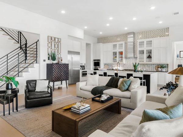 17016 Sanglier DR, Austin, TX 78738